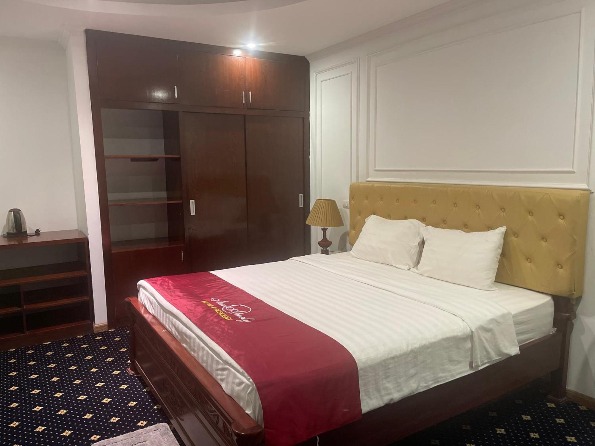 New Amely Hotel Hanoi Exterior photo