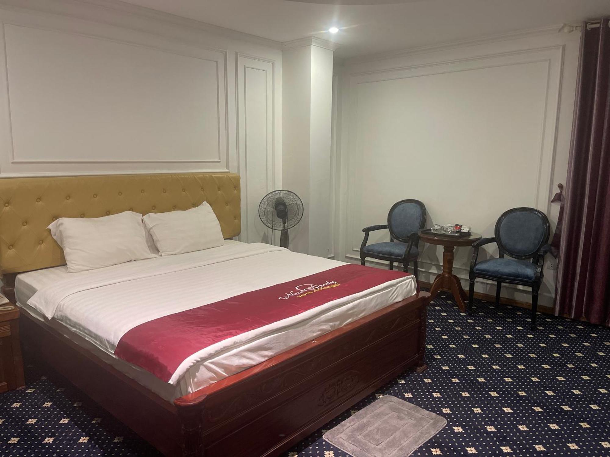 New Amely Hotel Hanoi Exterior photo