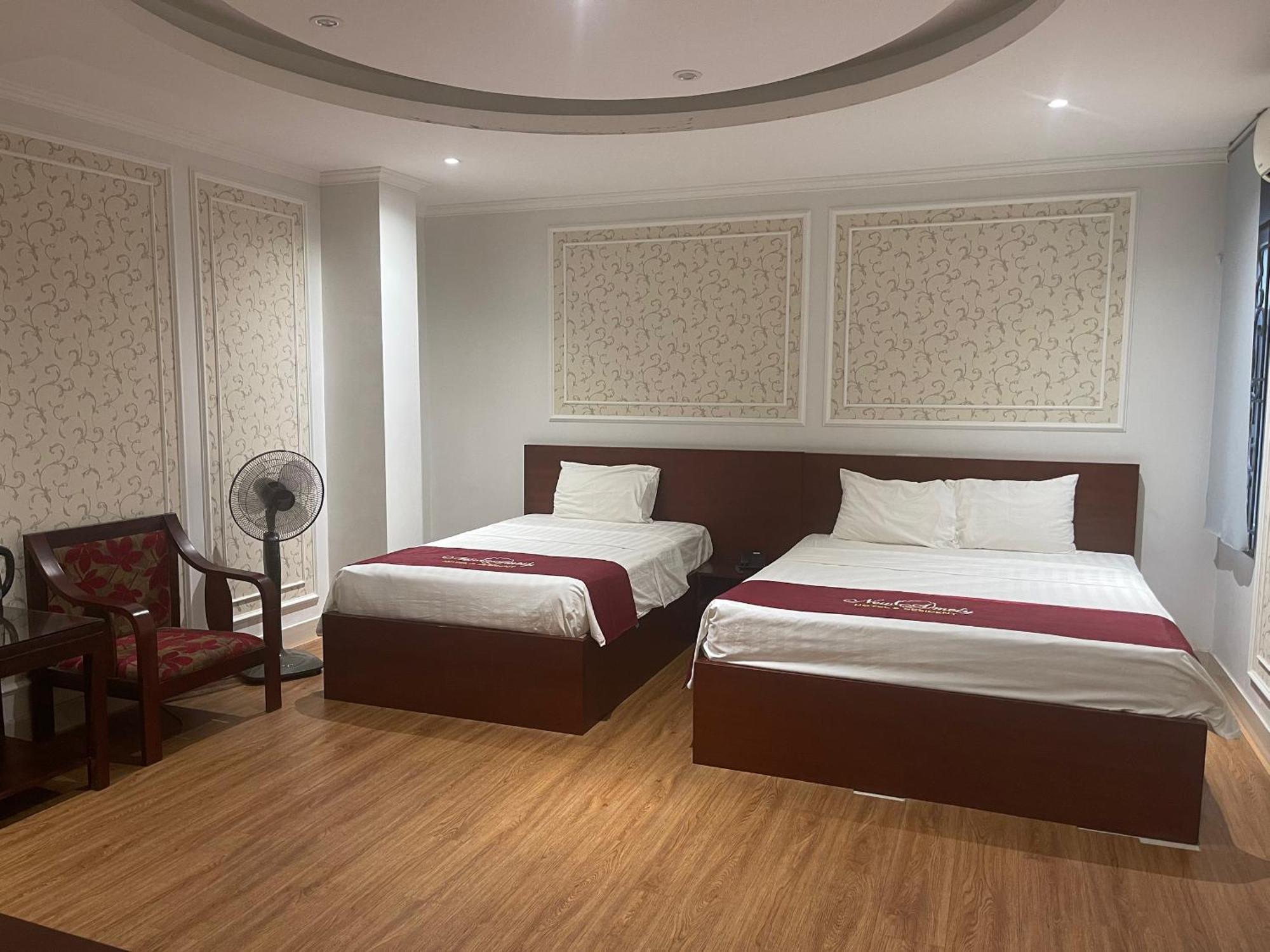 New Amely Hotel Hanoi Exterior photo